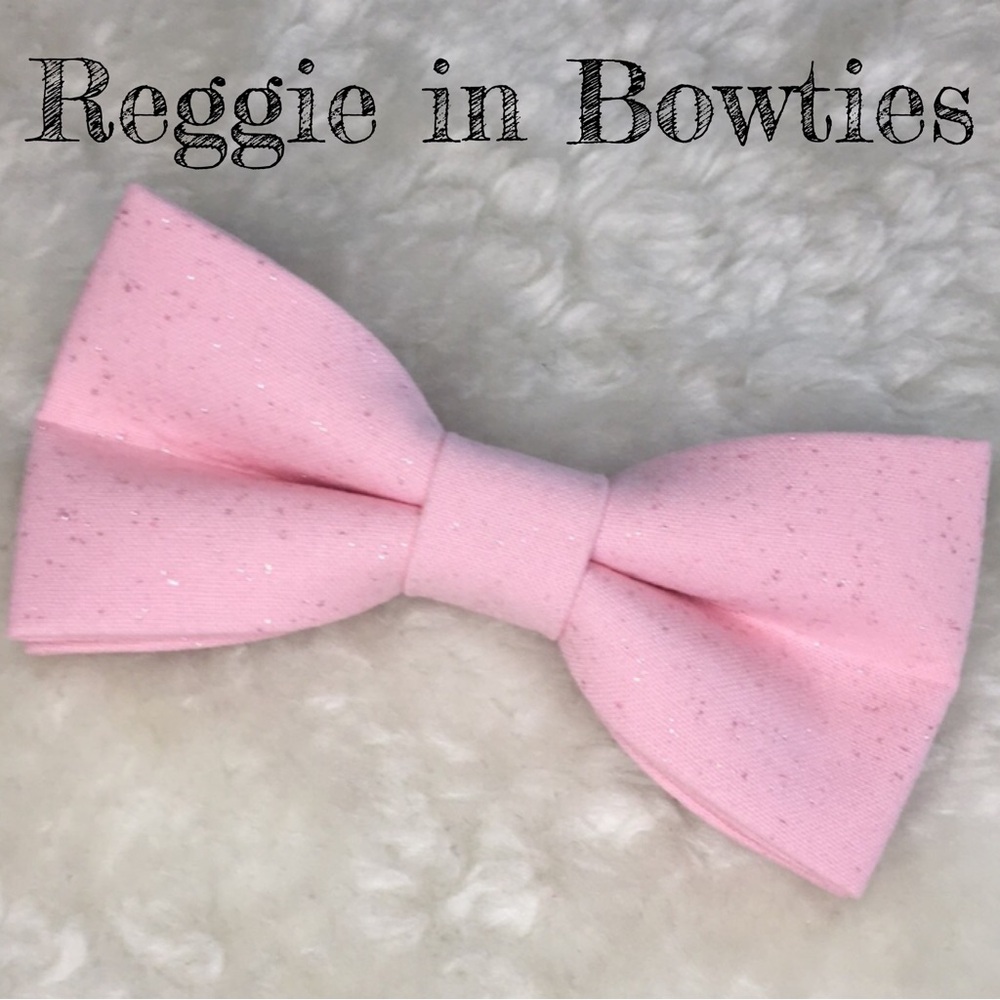 Pet Bowtie in Light Pink Sparkle